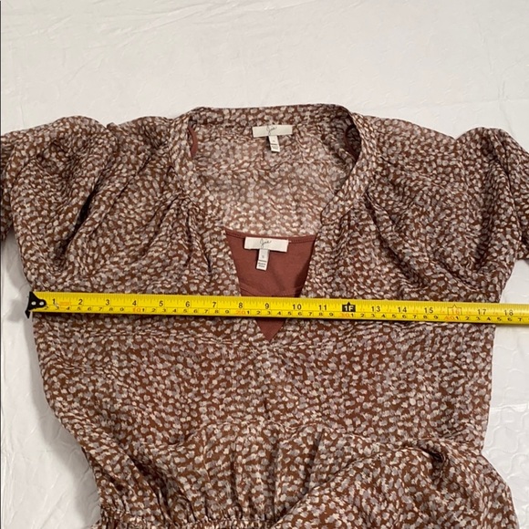 Joie silk v-neck blouson dress brown and gray - Picture 7 of 13